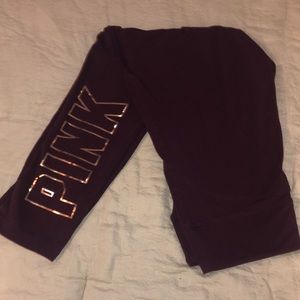 Maroon PINK yoga pants with logo and pocket. LARGE